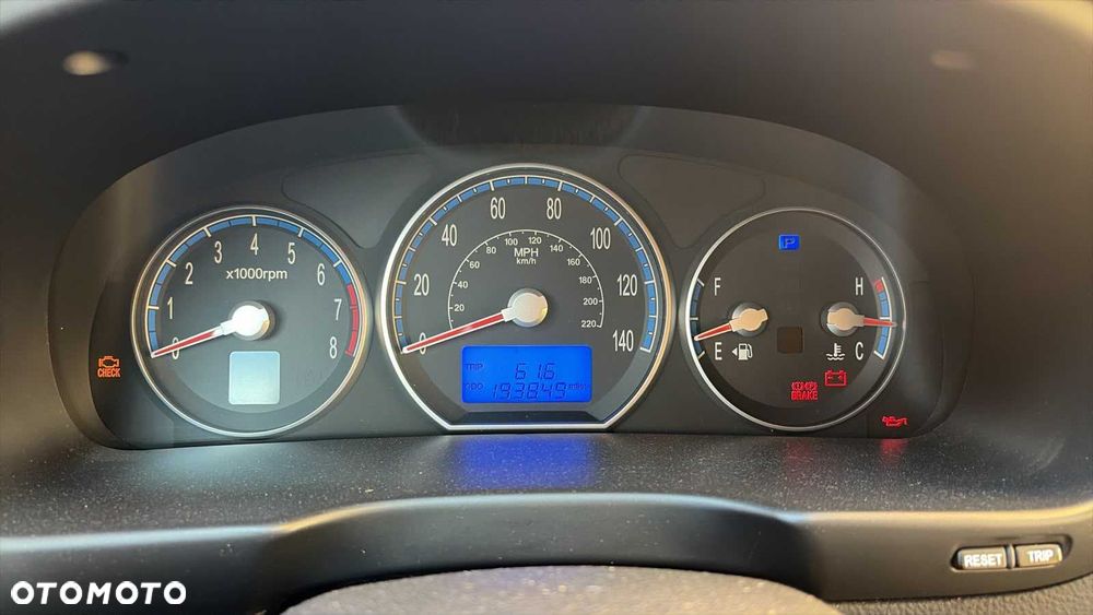 Hyundai Santa Fe - 8