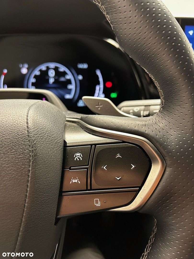 Lexus RX - 11