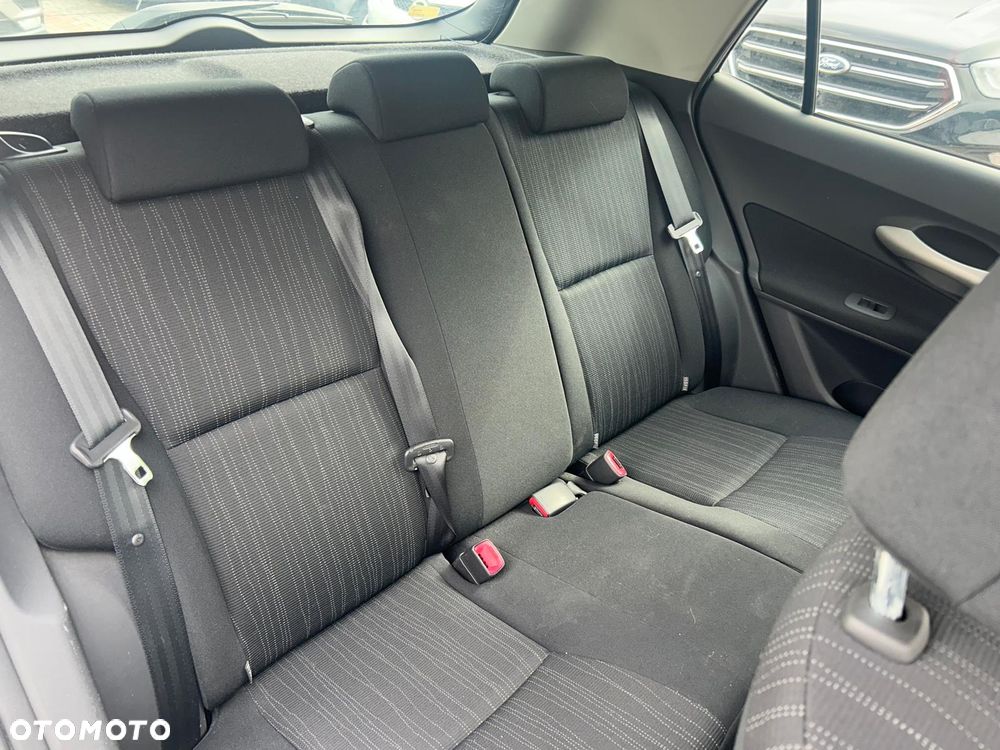 Toyota Auris 2.0 D-4D Executive - 23
