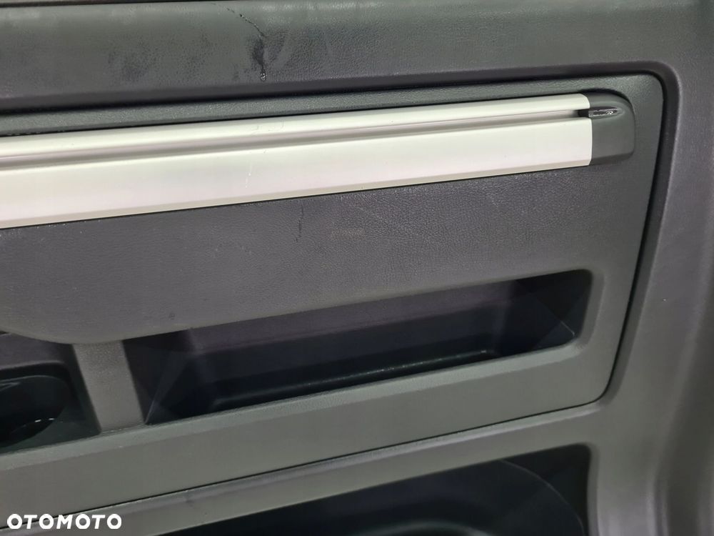 VW T5 T6 MULTIVAN STARTLINE tapicerka boczek lewy środek - 4