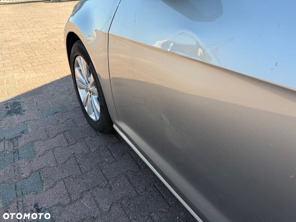 Volkswagen Golf - 17