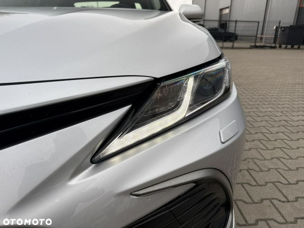 Toyota Camry 2.5 Hybrid Comfort CVT - 9