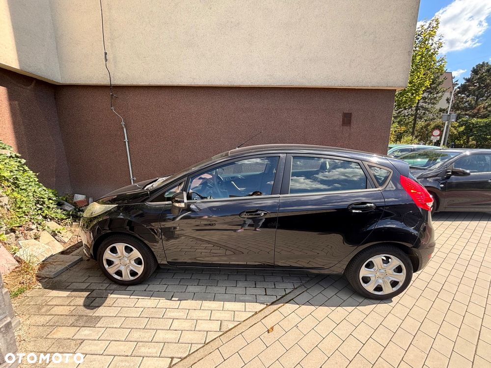 Ford Fiesta 1.25 Ambiente EU5 - 4