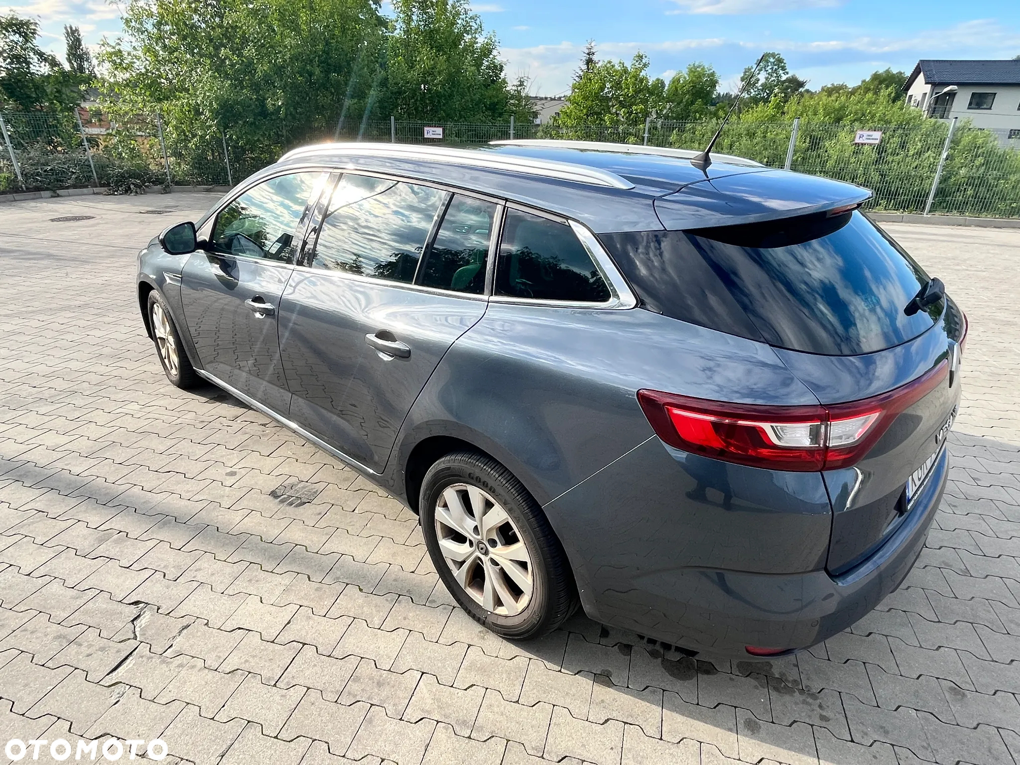 Renault Megane 1.3 TCe FAP Limited - 4
