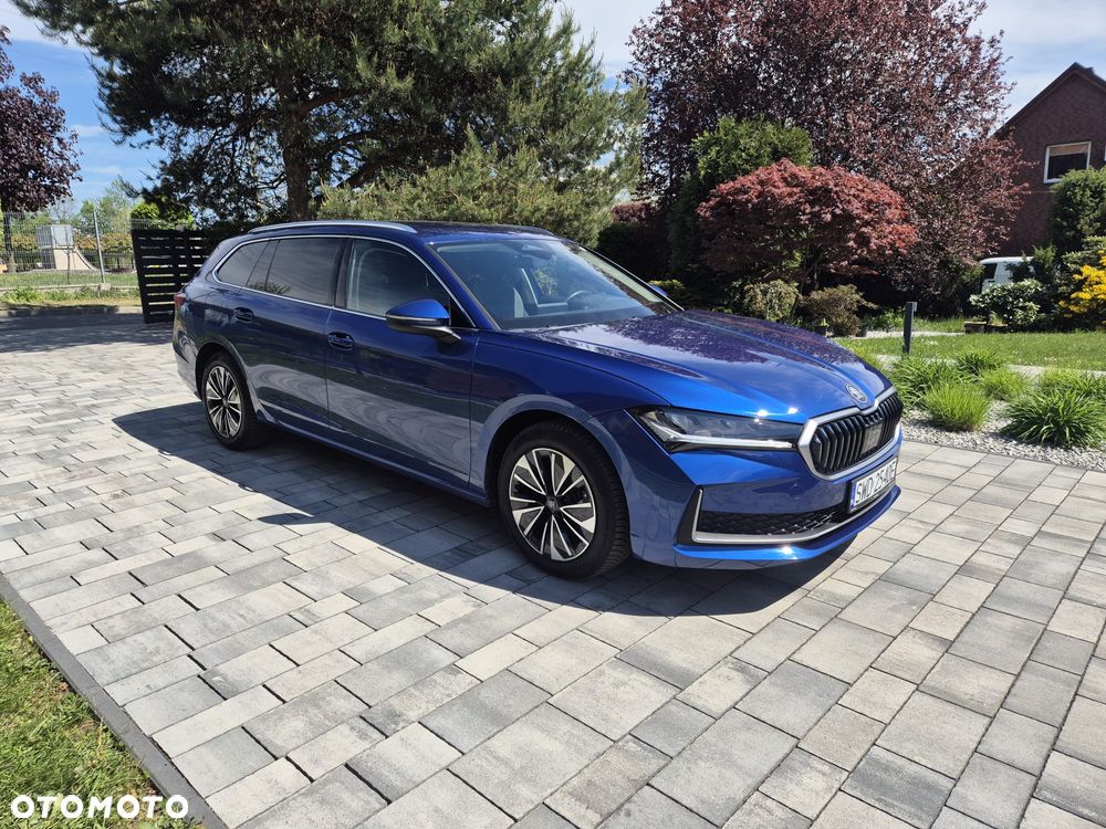 Skoda Superb 1.5 TSI mHEV Selection DSG - 2