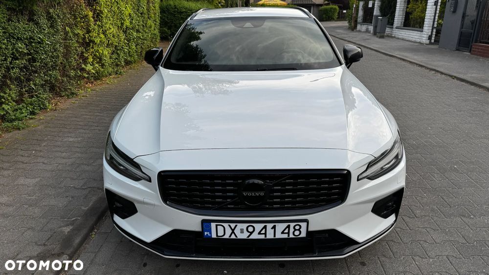 Volvo V60 B4 D R-Design - 8