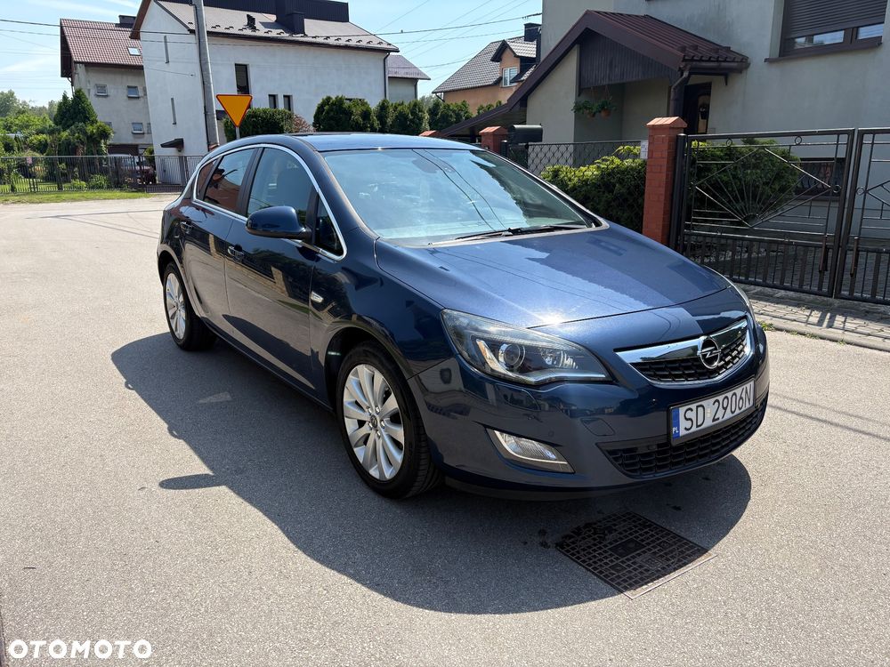 Opel Astra 1.4 T Cosmo - 3