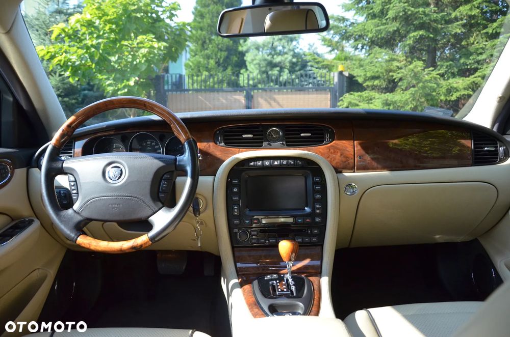 Jaguar XJ XJ6 2.7 Twin Turbo Executive Last Edition - 11