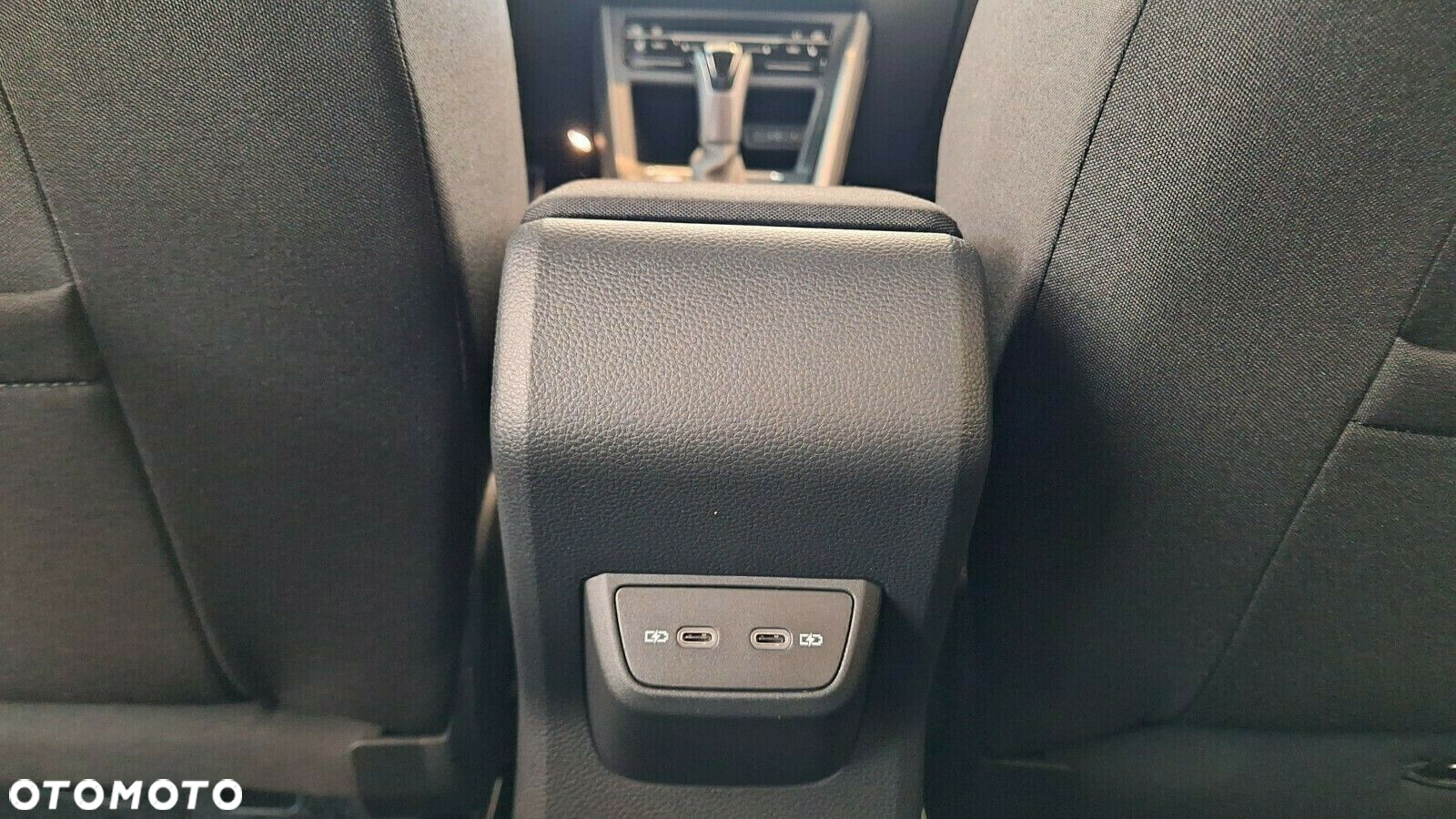 Volkswagen Taigo - 24