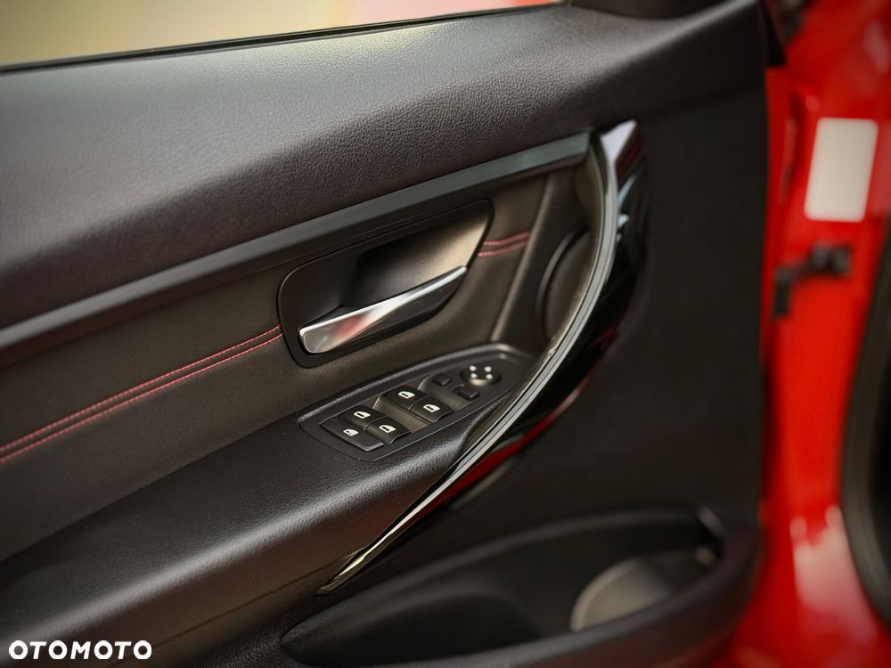 BMW Seria 3 325d M Sport - 20