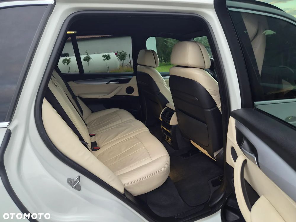 BMW X5 xDrive25d Sport-Aut - 17
