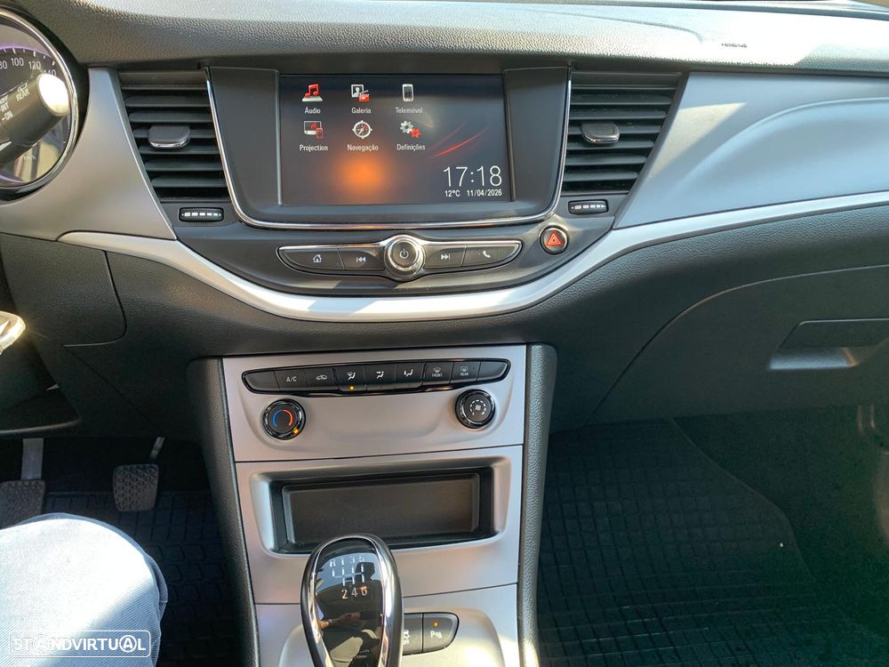 Opel Astra 1.5 D S&S - 21