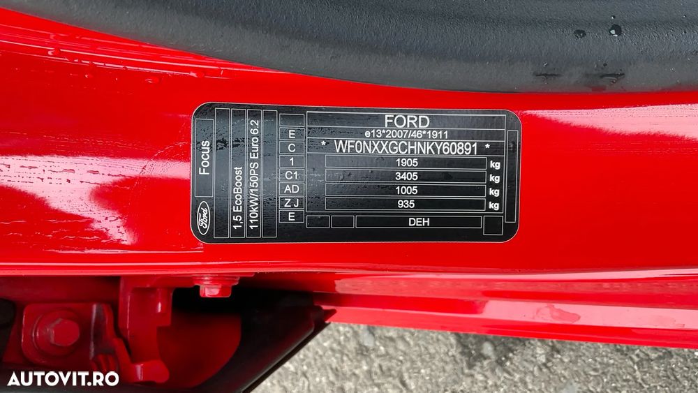 Ford Focus 1.5 Ecoboost ST-Line - 17