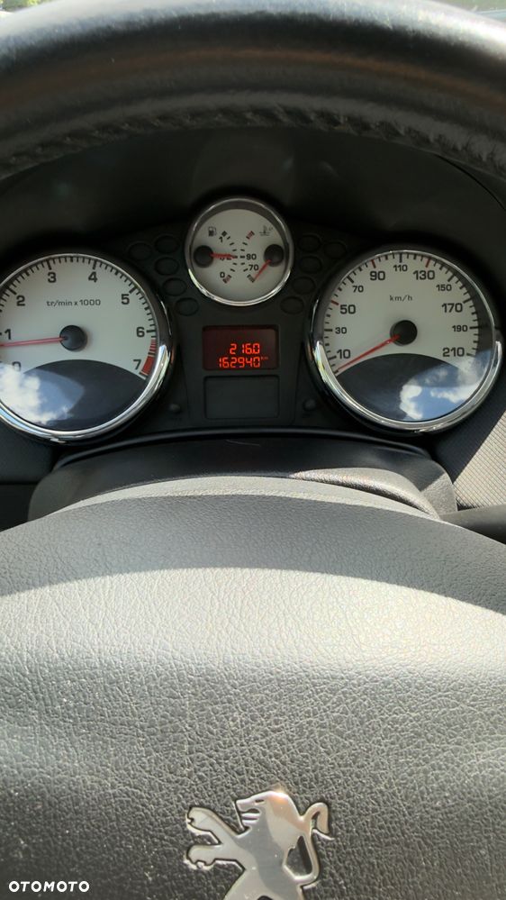 Peugeot 207 1.4 Trendy - 11