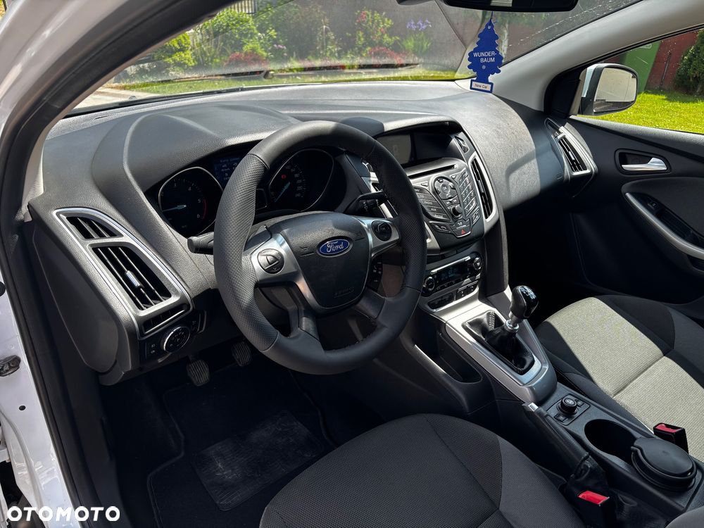 Ford Focus 2.0 TDCi Edition - 16
