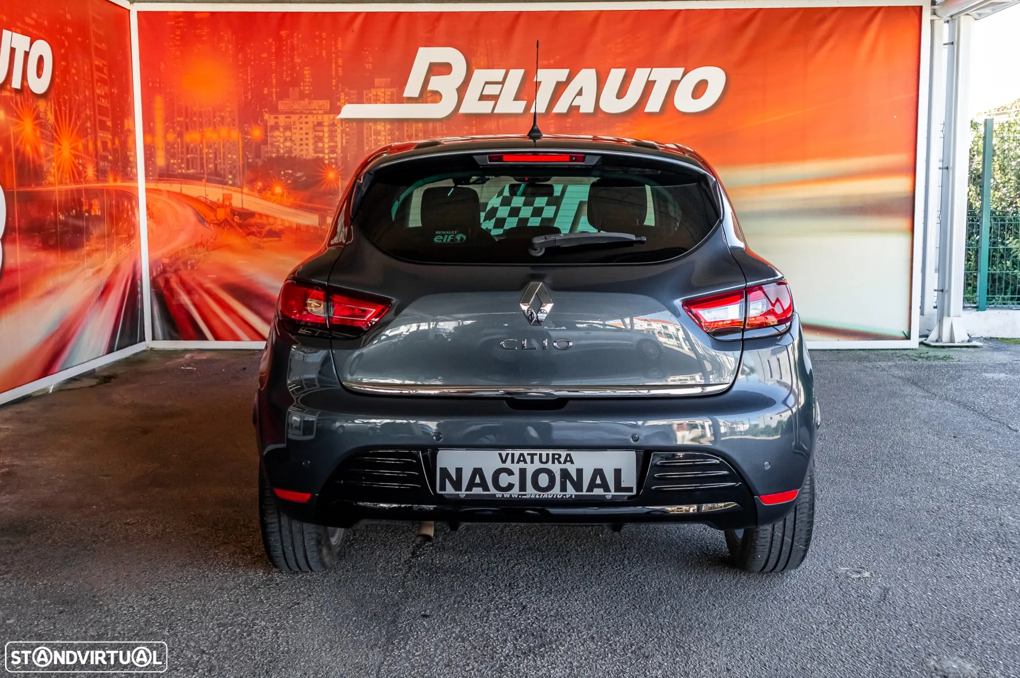 Renault Clio 1.5 dCi Limited - 6