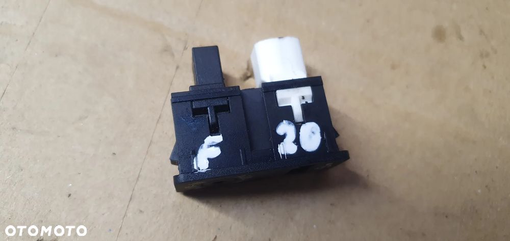 Gniazdo port AUX USB BMW I F20 9229246 - 6
