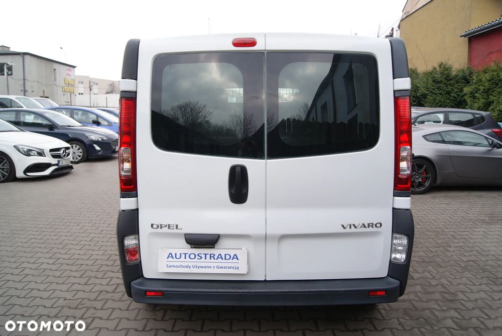 Opel Vivaro - 4