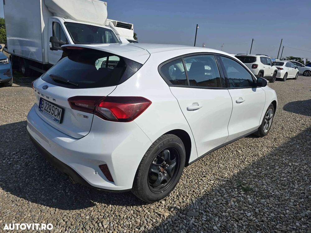 Ford Focus - 4