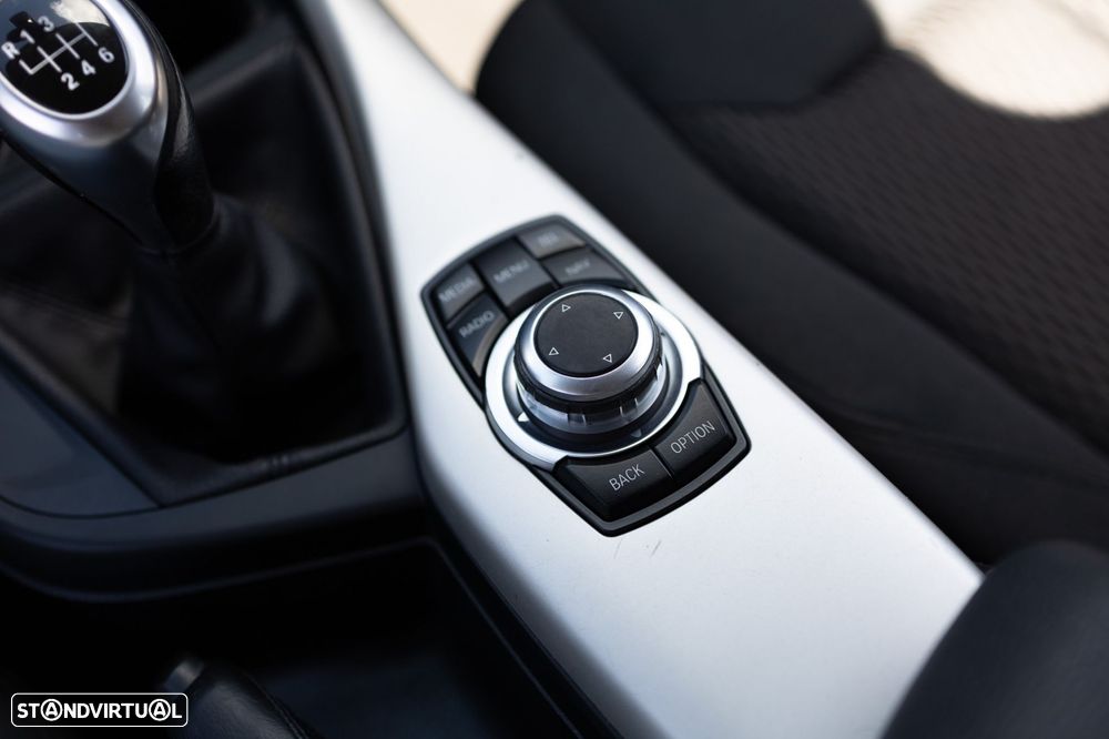 BMW 114 d Advantage - 12