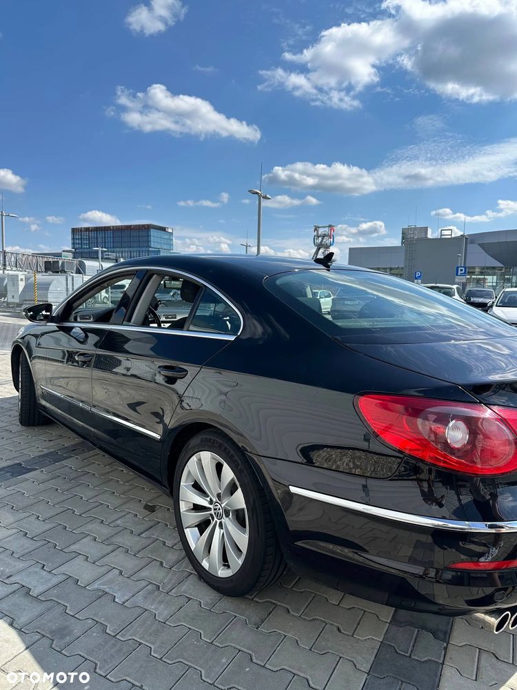 Volkswagen Passat 2.0 TDI Trendline - 5