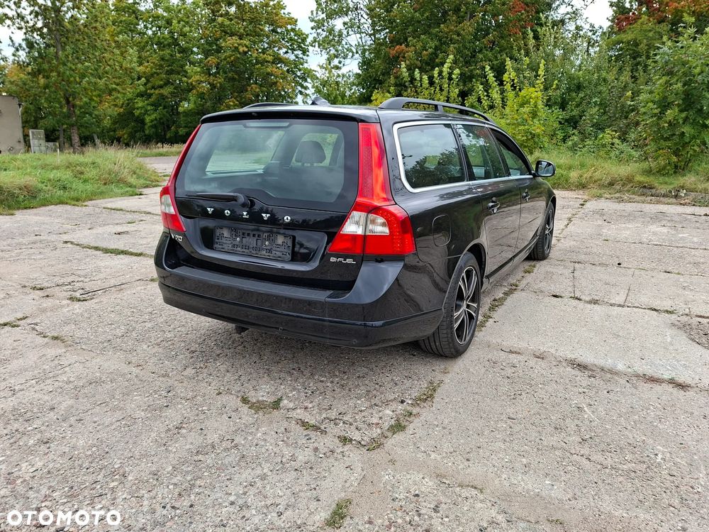 Volvo V70 2.5T Momentum - 3