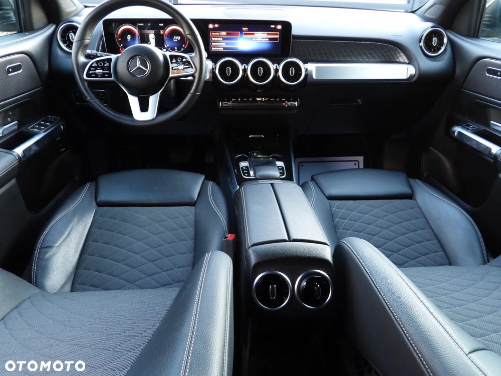 Mercedes-Benz GLB 220 d 4Matic 8G-DCT Progressive - 28