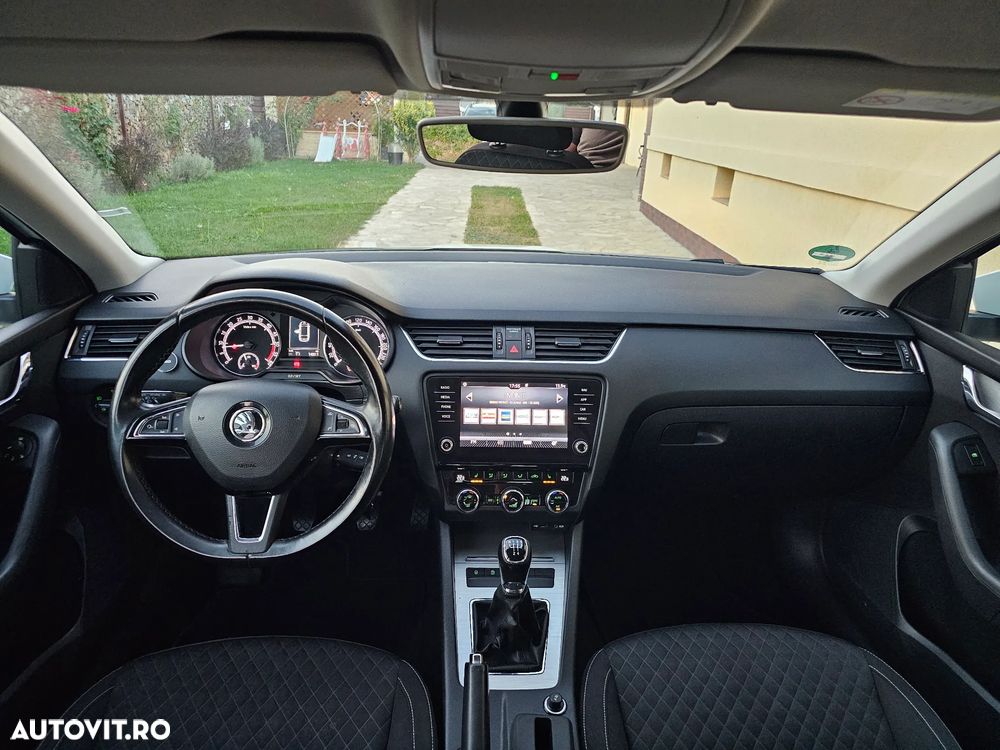 Skoda Octavia - 6