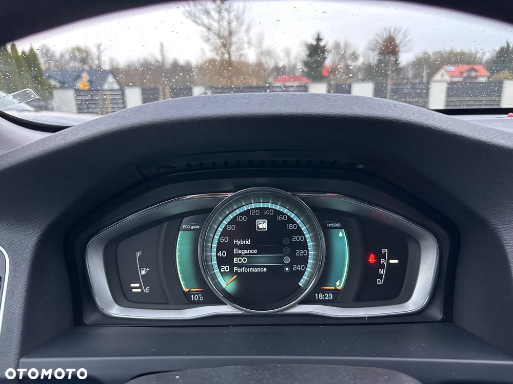 Volvo V60 - 23