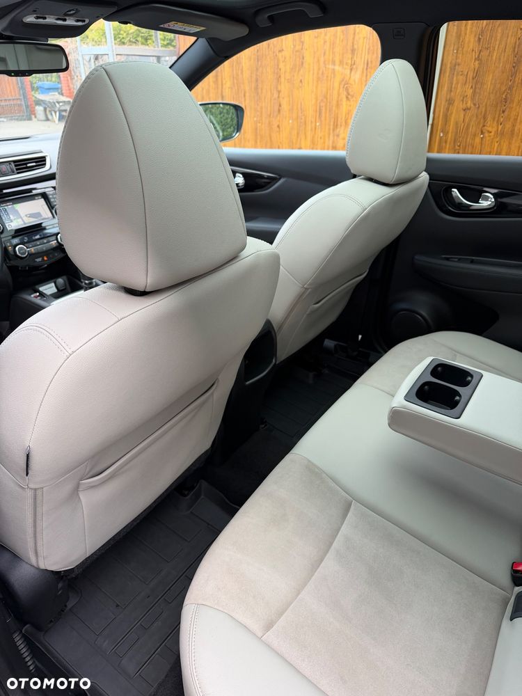 Nissan Qashqai 1.6 dCi 4x4 Tekna S&S - 15