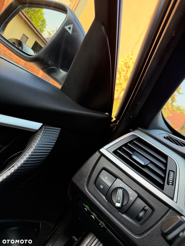 BMW Seria 3 320d Efficient Dynamics Edition Sport Line - 41