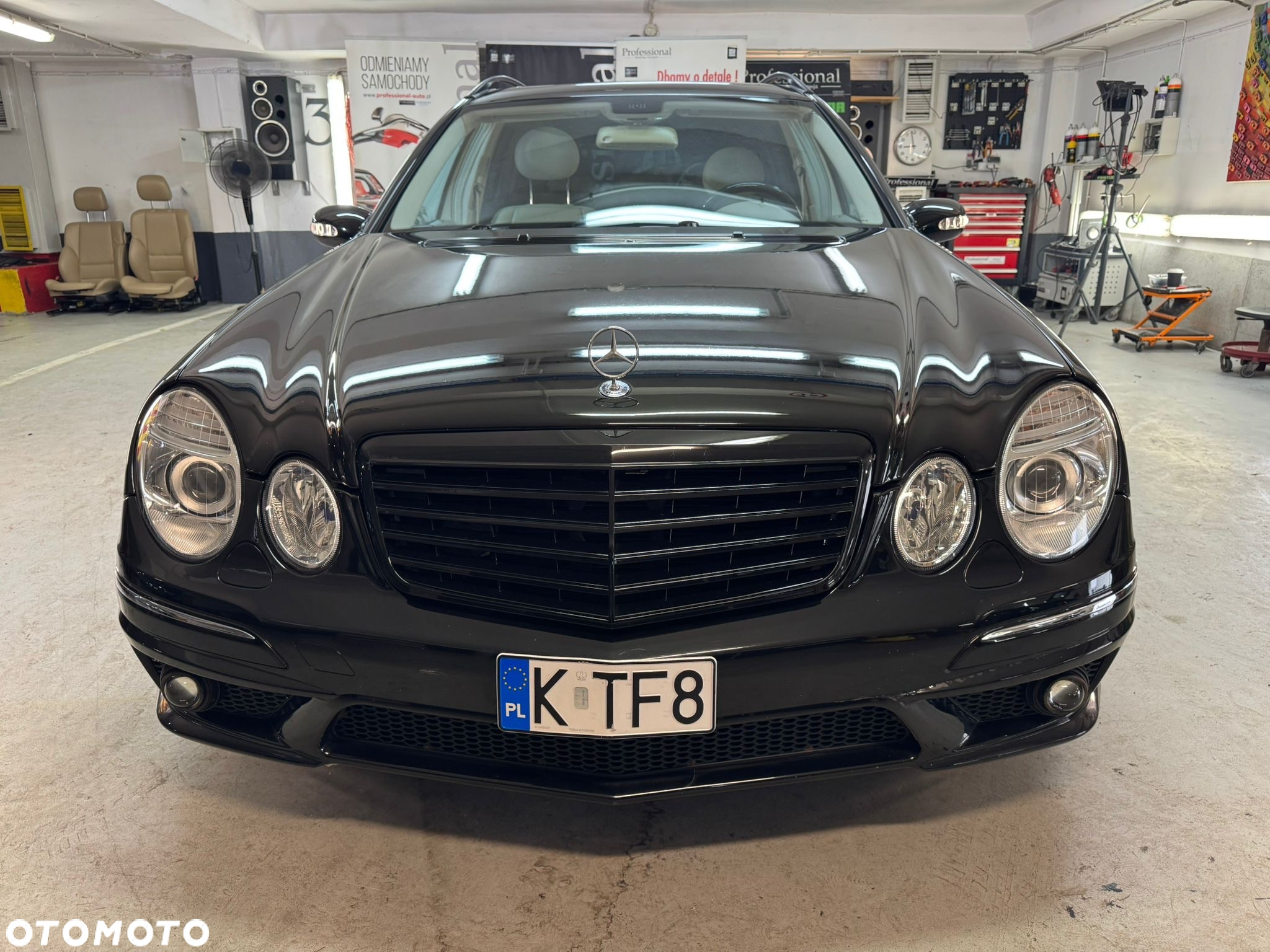 Mercedes-Benz Klasa E - 2