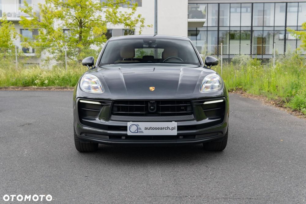Porsche Macan Standard - 3
