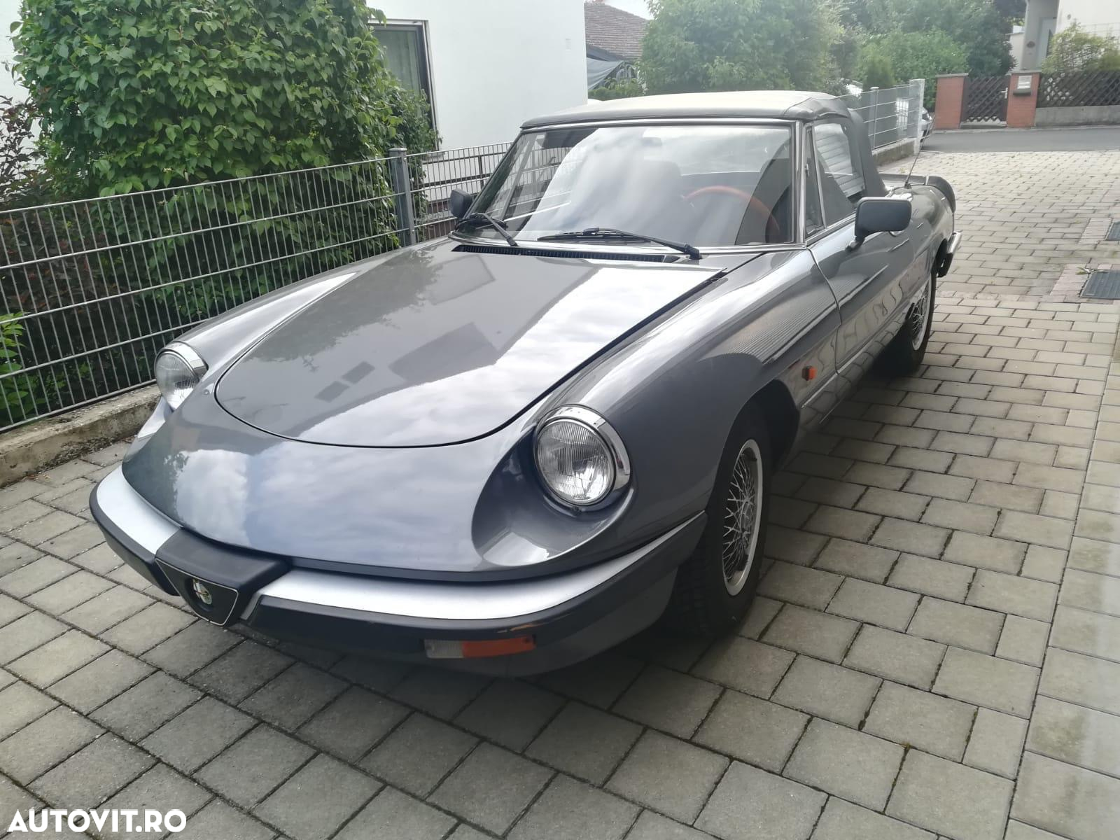Alfa Romeo Spider - 4