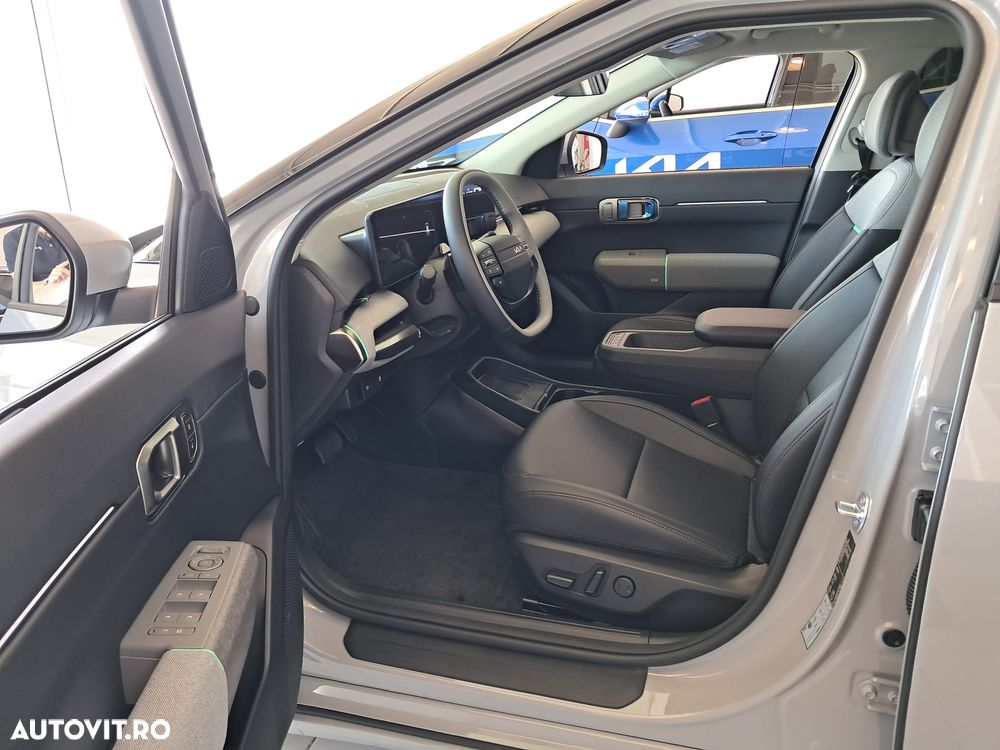 KIA EV4 2025 — imagine 8