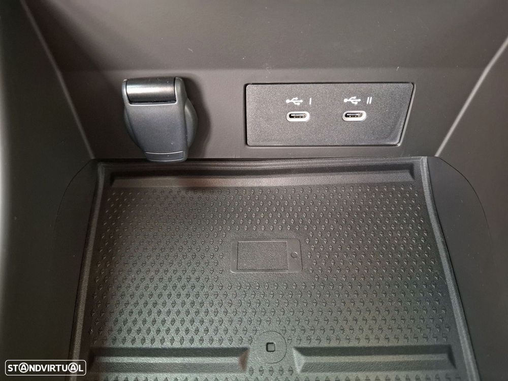 Renault Symbioz 1.3 Mild Hybrid Techno - 18
