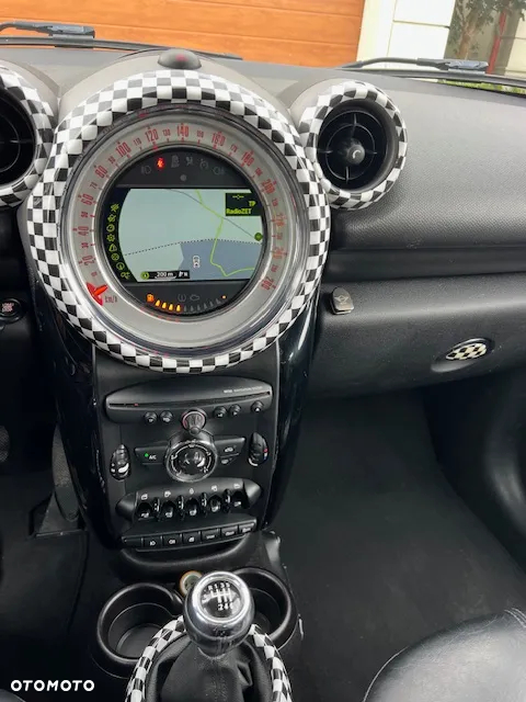 MINI Countryman One D - 3