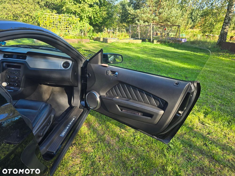 Ford Mustang 3.7 V6 Premium - 15