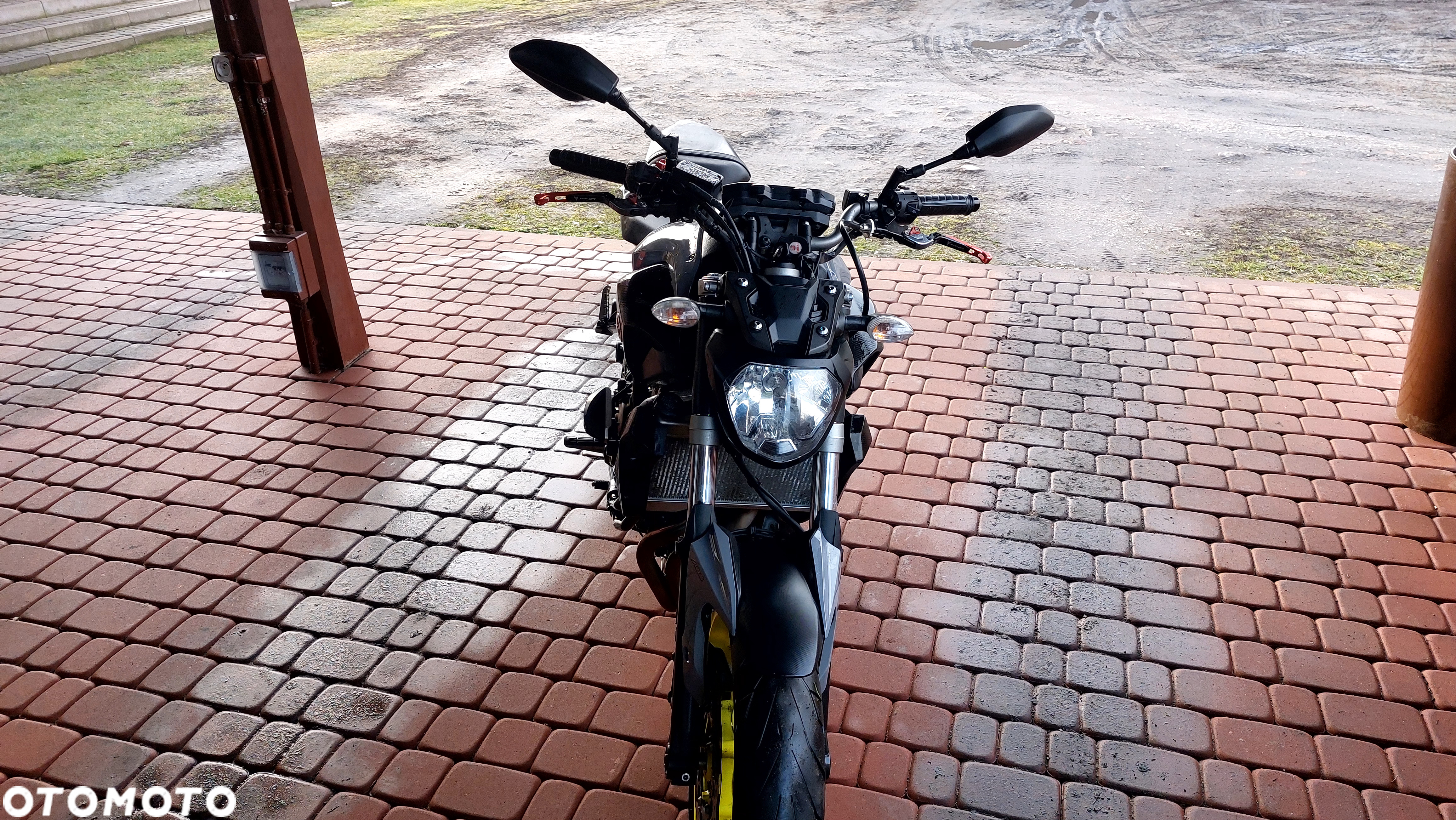 Yamaha MT - 4