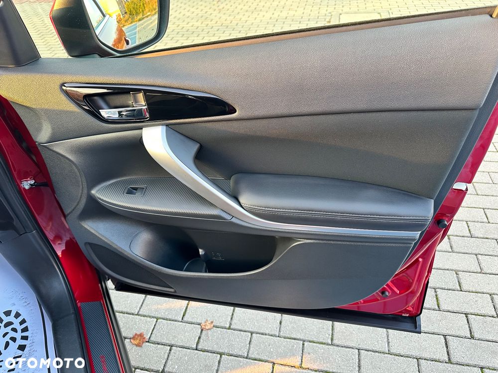 Mitsubishi Eclipse Cross - 22