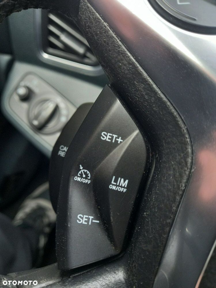 Ford C-MAX 1.6 TDCi Titanium - 34