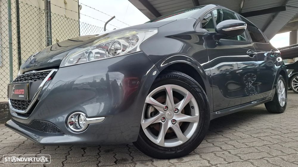 Peugeot 208 1.4 VTi Allure - 3