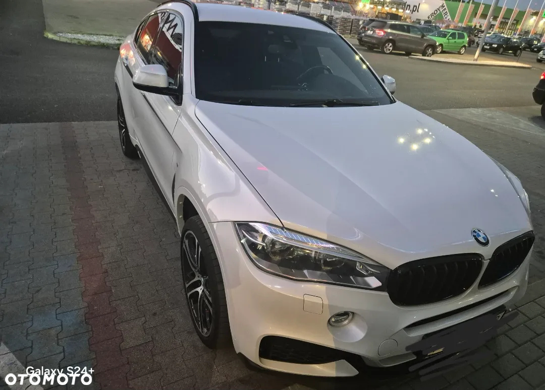 BMW X6 xDrive40d - 23