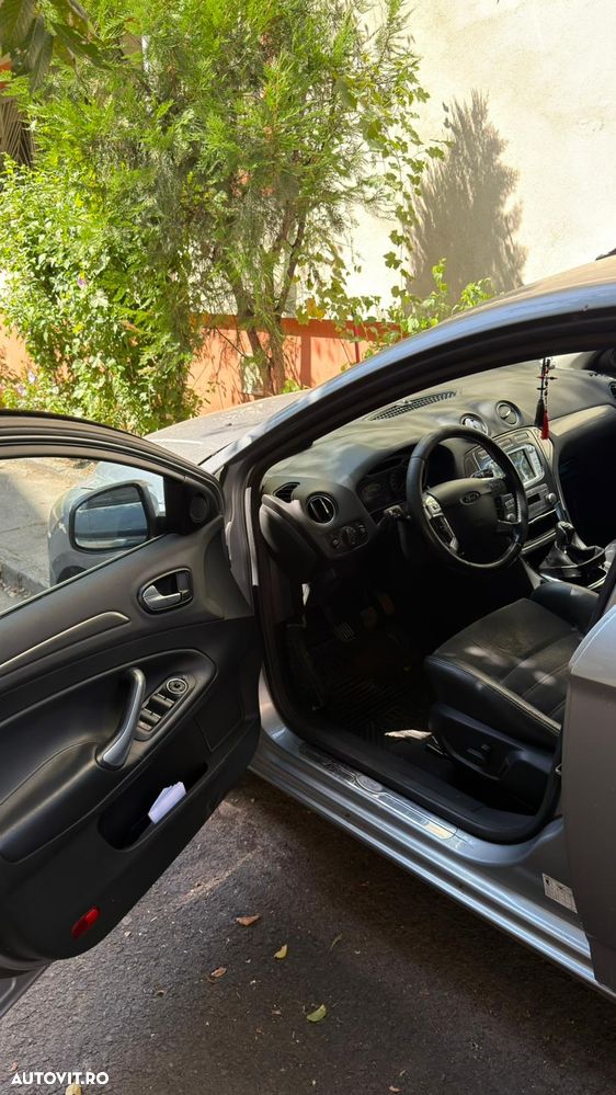 Ford Mondeo 1.8 TDCi Trend - 3