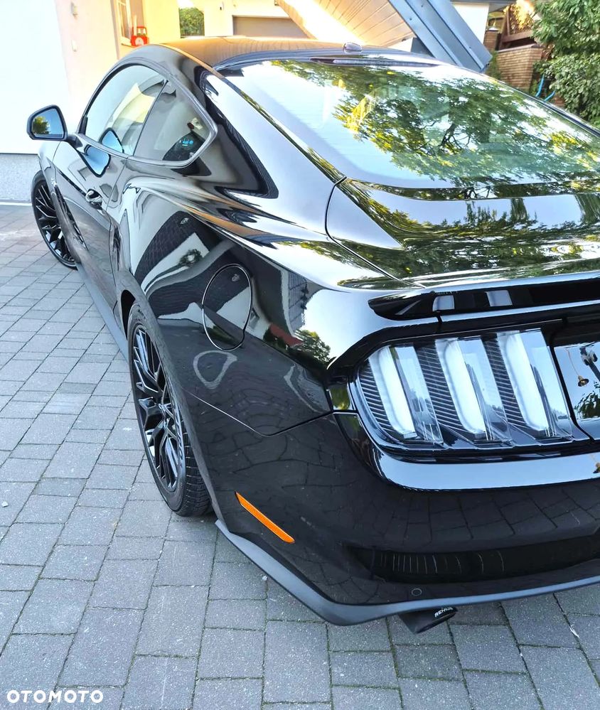 Ford Mustang 5.0 V8 GT - 3