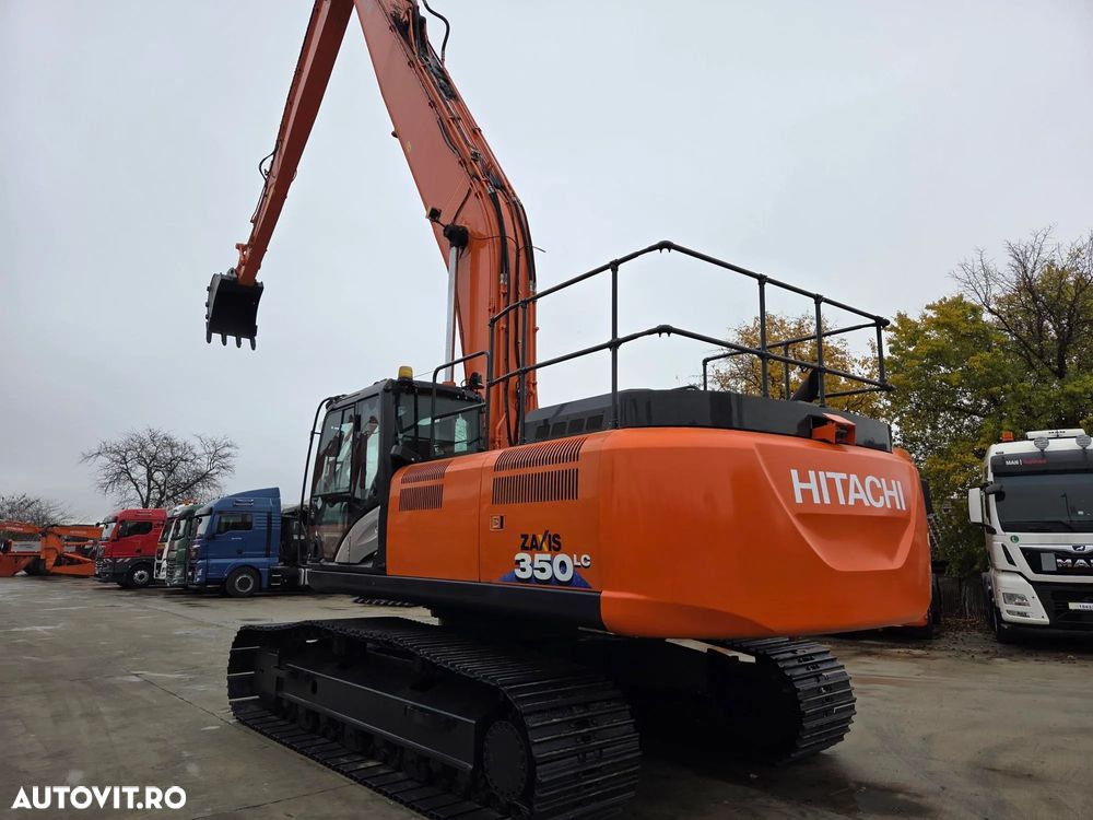 Hitachi BRATE LUNGI la 22m, cupa 1mc, 39 tone, HITACH ZX350LC-6, 2019, 7.452h, Consum mediu 21l/h, camera spate si laterale, Inst hydr pe brate, Cupa taluz, Lant 80% ok, Contragreutate, 284CP, posibilitate leasing, STARE FOARTE BUNA-PROMOTIE 179.900 EUR+Tva - 2