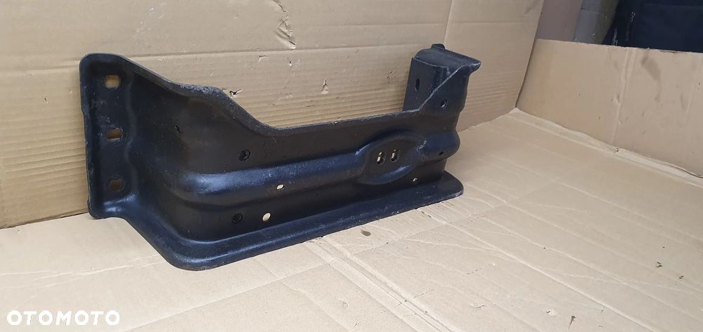 Łapa mocowanie wspornik skrzyni Mercedes ML W164 3.0 CDI - 6