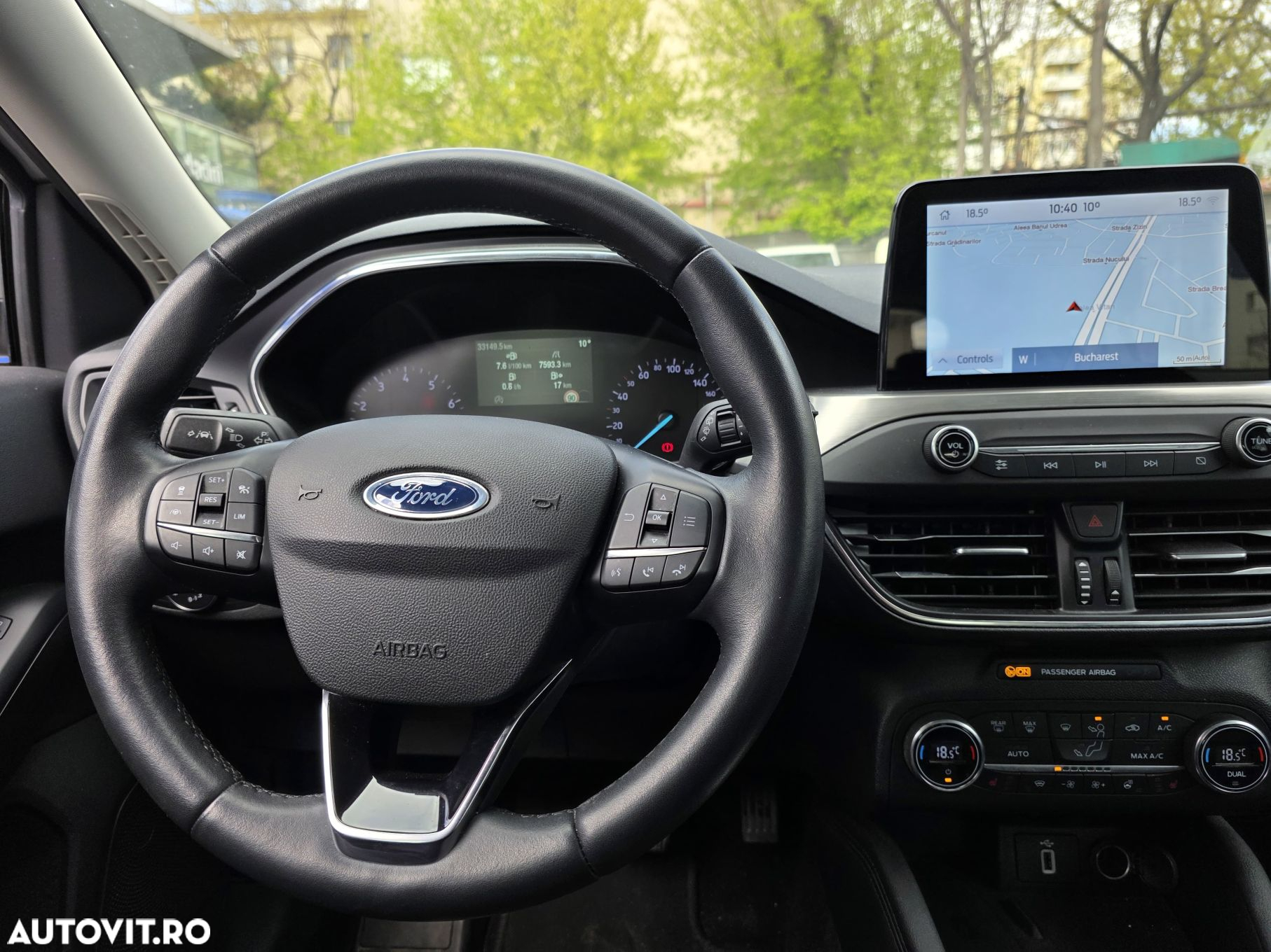 Ford Focus 1.0 EcoBoost Titanium - 10