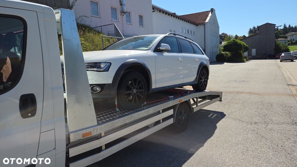 Audi A4 Allroad 2.0 TDI DPF S tronic - 40