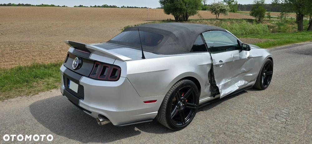 Ford Mustang 3.7 V6 - 3